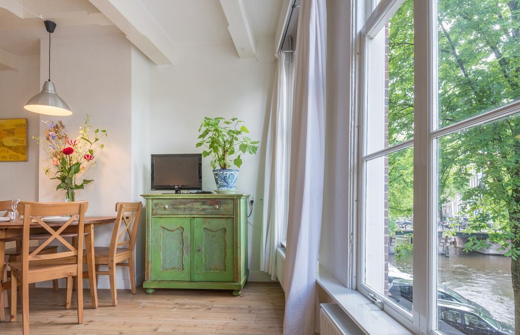 Canal View Amsterdam Apartment Екстер'єр фото