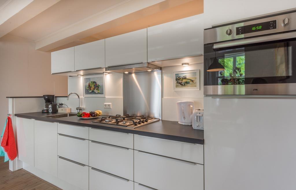 Canal View Amsterdam Apartment Екстер'єр фото